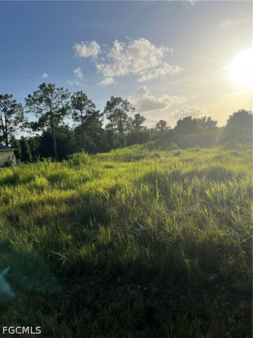 1221 Jefferson AVE, Lehigh Acres, FL 33972