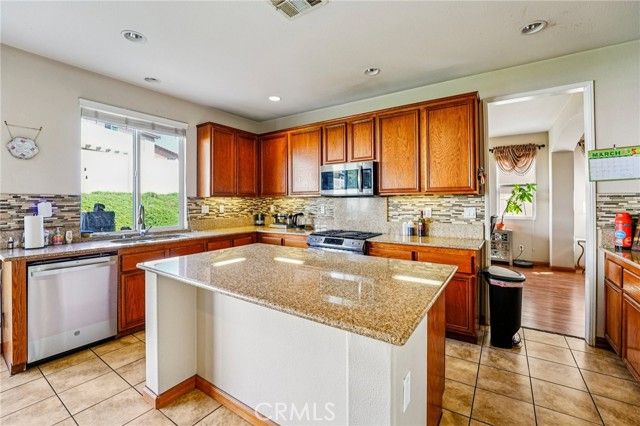 13302 Patricia Lane, Moreno Valley, CA 92553