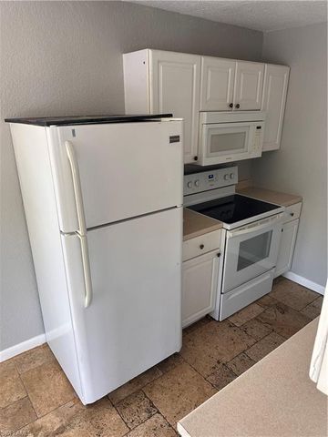 4619 Bayshore DR 4619, Naples, FL 34112