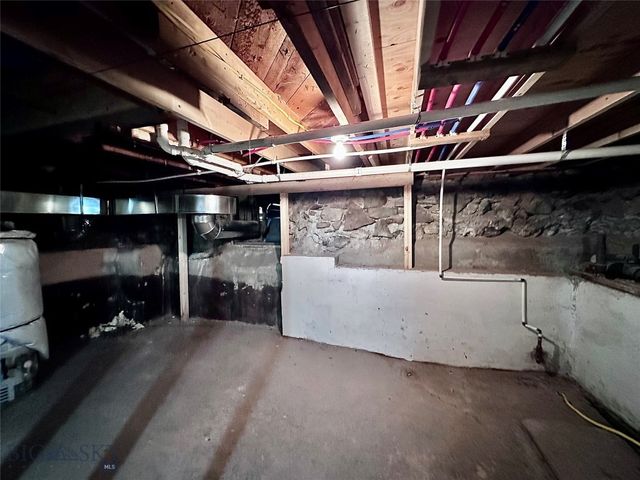 401 Mill Street, Sheridan, MT 59749