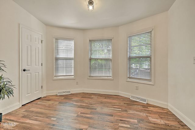 110 Jenny Lane, Jonesborough, TN 37659
