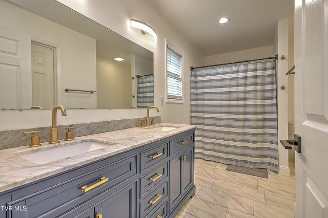110 Jenny Lane, Jonesborough, TN 37659