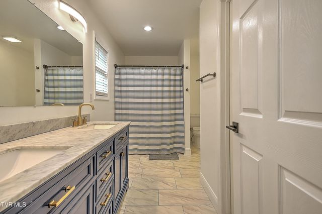 110 Jenny Lane, Jonesborough, TN 37659