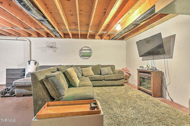 110 Jenny Lane, Jonesborough, TN 37659
