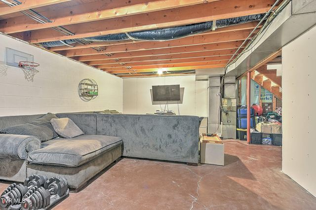 110 Jenny Lane, Jonesborough, TN 37659