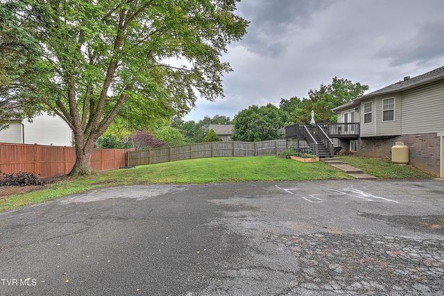 110 Jenny Lane, Jonesborough, TN 37659