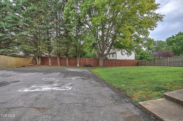 110 Jenny Lane, Jonesborough, TN 37659