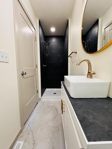 2618 Bond Street, Niles, MI 49120