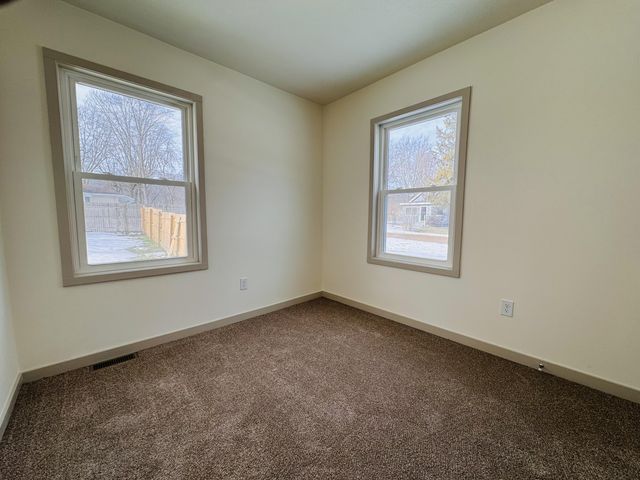 2618 Bond Street, Niles, MI 49120