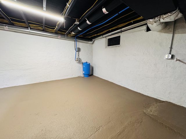 2618 Bond Street, Niles, MI 49120