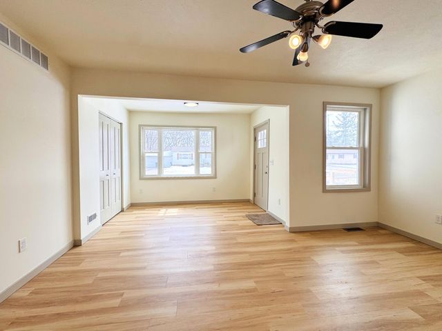 2618 Bond Street, Niles, MI 49120