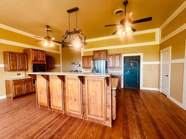 5100 CR L, Stratford, TX 79084