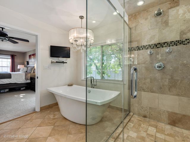 789 Hill Avenue, Glen Ellyn, IL 60137