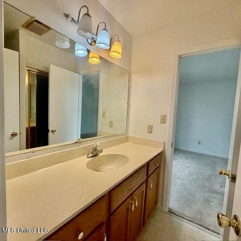 1301 Heidenheim Drive, Pascagoula, MS 39581