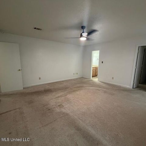 1301 Heidenheim Drive, Pascagoula, MS 39581