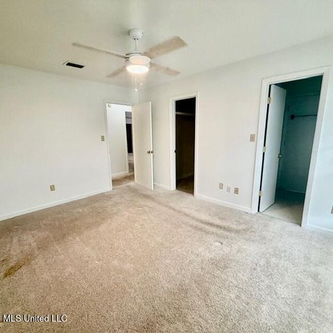 1301 Heidenheim Drive, Pascagoula, MS 39581