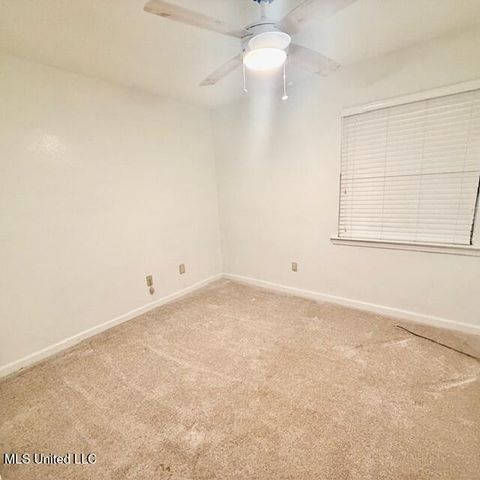 1301 Heidenheim Drive, Pascagoula, MS 39581