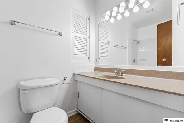 7629 Nebraska Avenue, Omaha, NE 68134