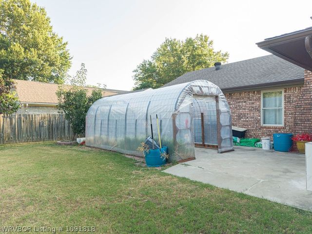 3100 S 100th Street, Fort Smith, AR 72903