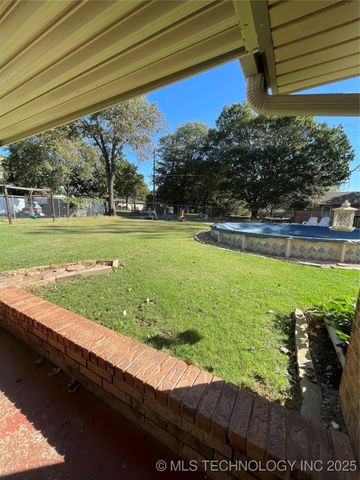 270 Hickory, Lone Grove, OK 73401