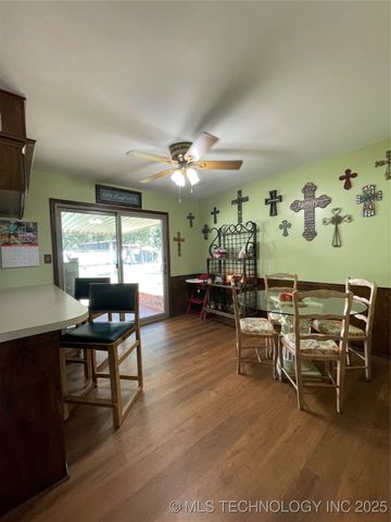 270 Hickory, Lone Grove, OK 73401