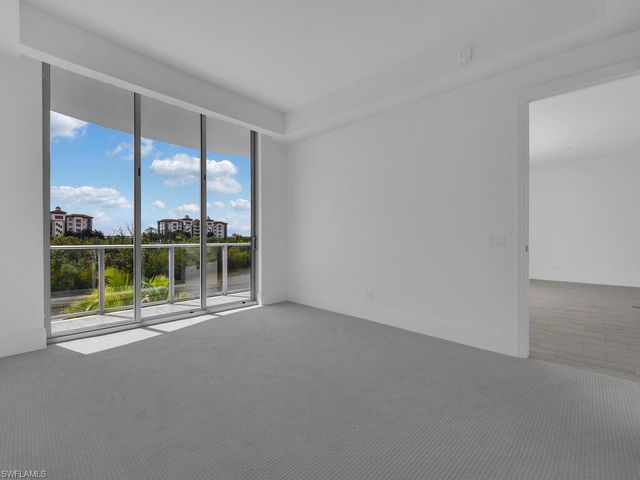 4810 PELICAN COLONY BLVD 304, Bonita Springs, FL 34134