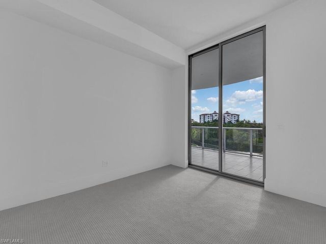 4810 PELICAN COLONY BLVD 304, Bonita Springs, FL 34134