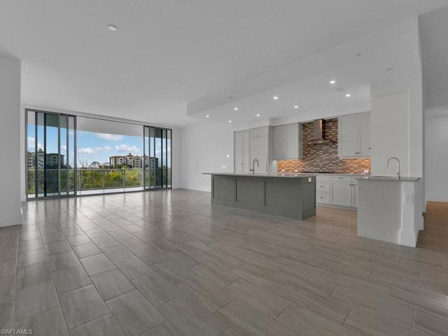 4810 PELICAN COLONY BLVD 304, Bonita Springs, FL 34134