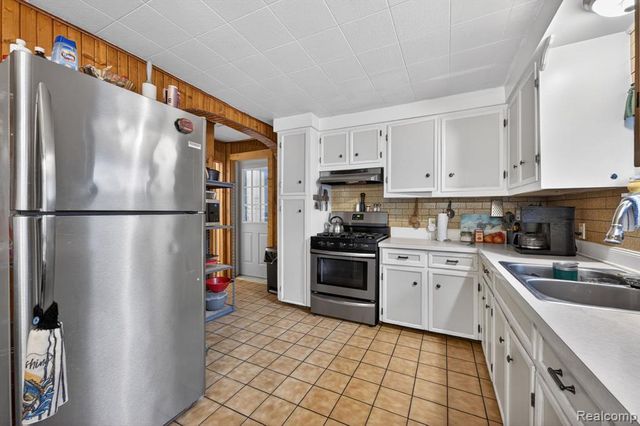 304 W Ridge Street, Owosso, MI 48867
