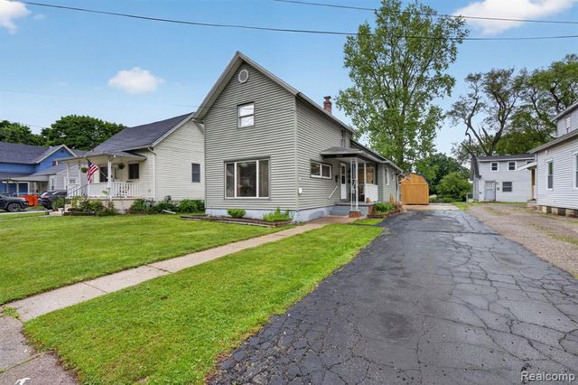304 W Ridge Street, Owosso, MI 48867