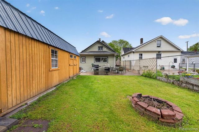 304 W Ridge Street, Owosso, MI 48867