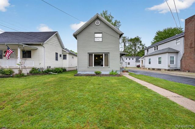 304 W Ridge Street, Owosso, MI 48867