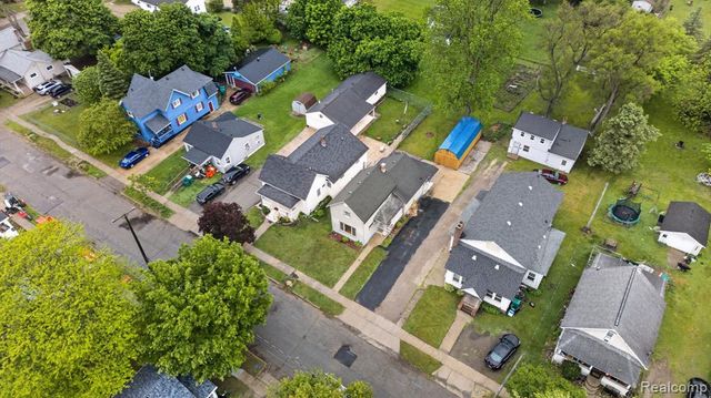 304 W Ridge Street, Owosso, MI 48867