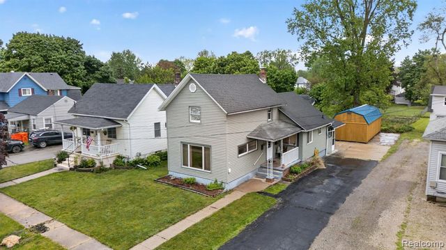 304 W Ridge Street, Owosso, MI 48867