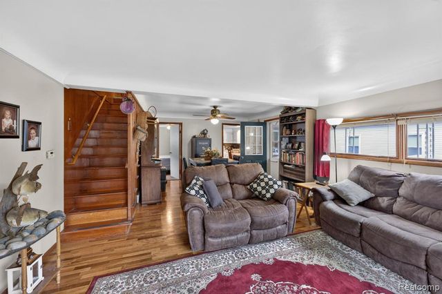 304 W Ridge Street, Owosso, MI 48867