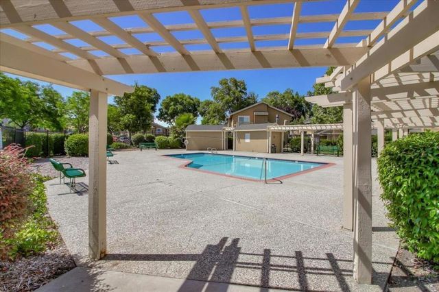 1680 Cedarcreek Drive, San Jose, CA 95121