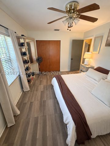 2101 NW 87th St, Miami, FL 33147