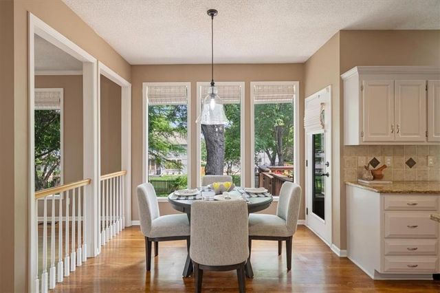 8202 W 144th Terrace, Overland Park, KS 66223