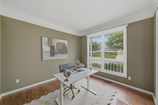 8202 W 144th Terrace, Overland Park, KS 66223