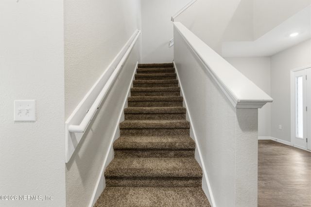 5853 CALVARY Drive, Jacksonville, FL 32244