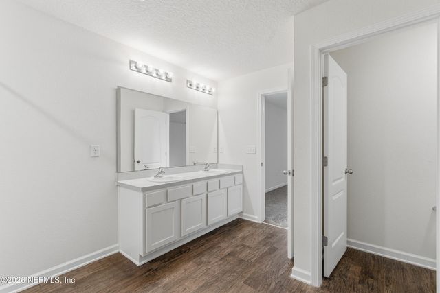 5853 CALVARY Drive, Jacksonville, FL 32244