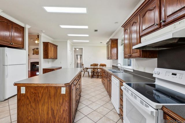 2191 T Poche Street, Paulina, LA 70763