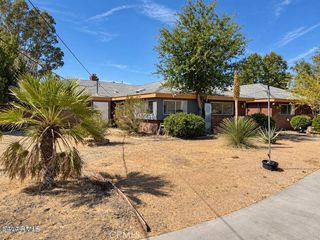 1902 W Avenue L, Lancaster, CA 93534