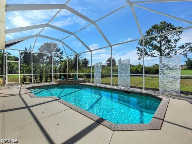 2314 Bainmar DR, Lehigh Acres, FL 33973