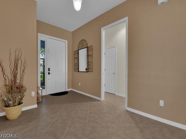 2314 Bainmar DR, Lehigh Acres, FL 33973