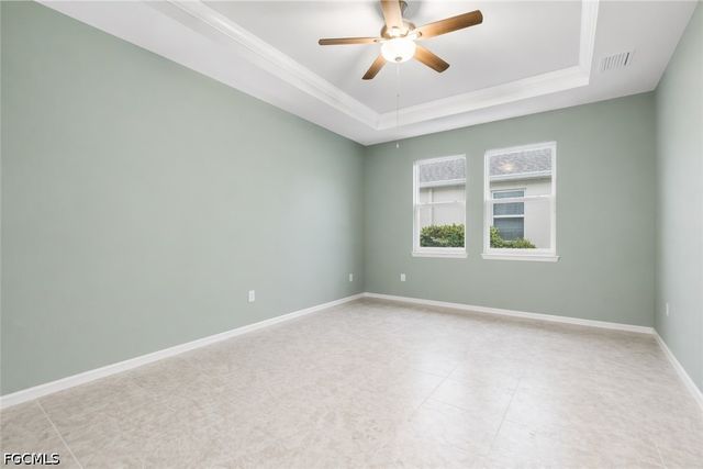 3188 Amadora CIR, Cape Coral, FL 33909