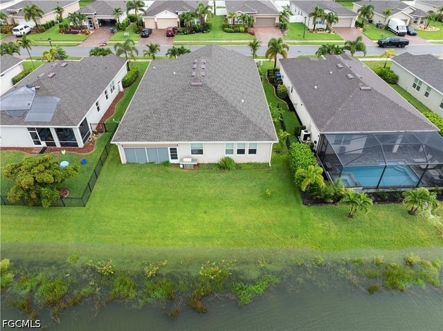 3188 Amadora CIR, Cape Coral, FL 33909