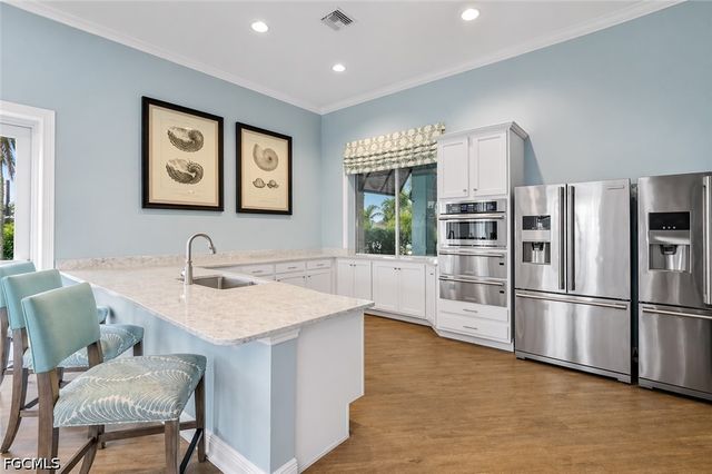 3188 Amadora CIR, Cape Coral, FL 33909