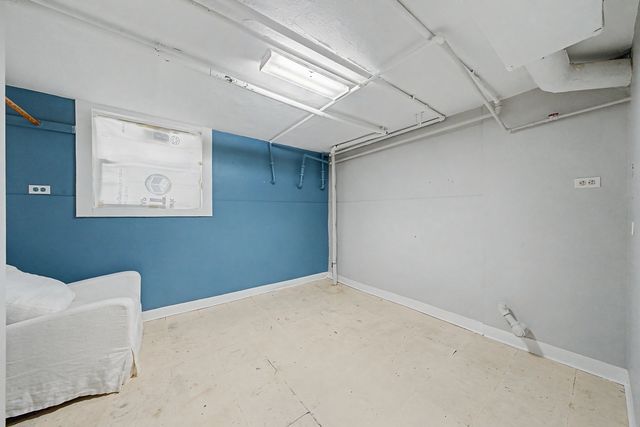2206 N Kostner Avenue B, Chicago, IL 60639