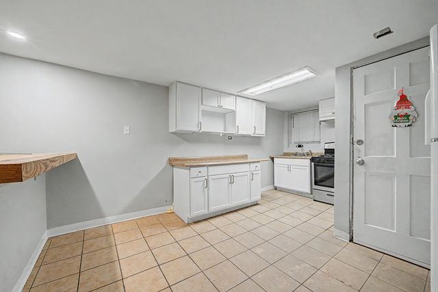 2206 N Kostner Avenue B, Chicago, IL 60639